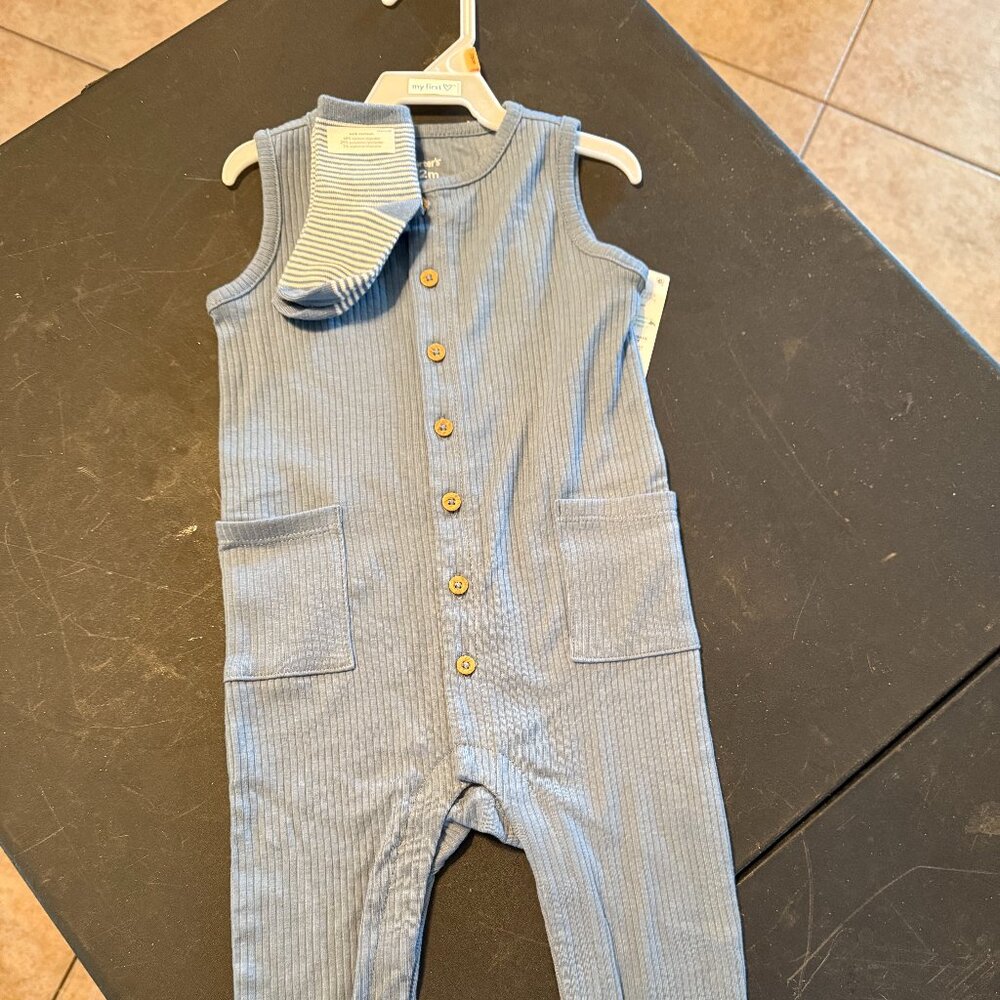 Carters Baby One Piece Jumper/Overalls Size 12 Months and Socks (150)